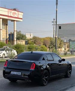 كرايسلر 300